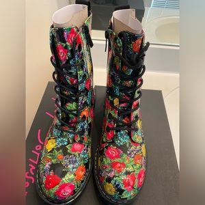 Betsey Johnson Ankle Boots - 6.5